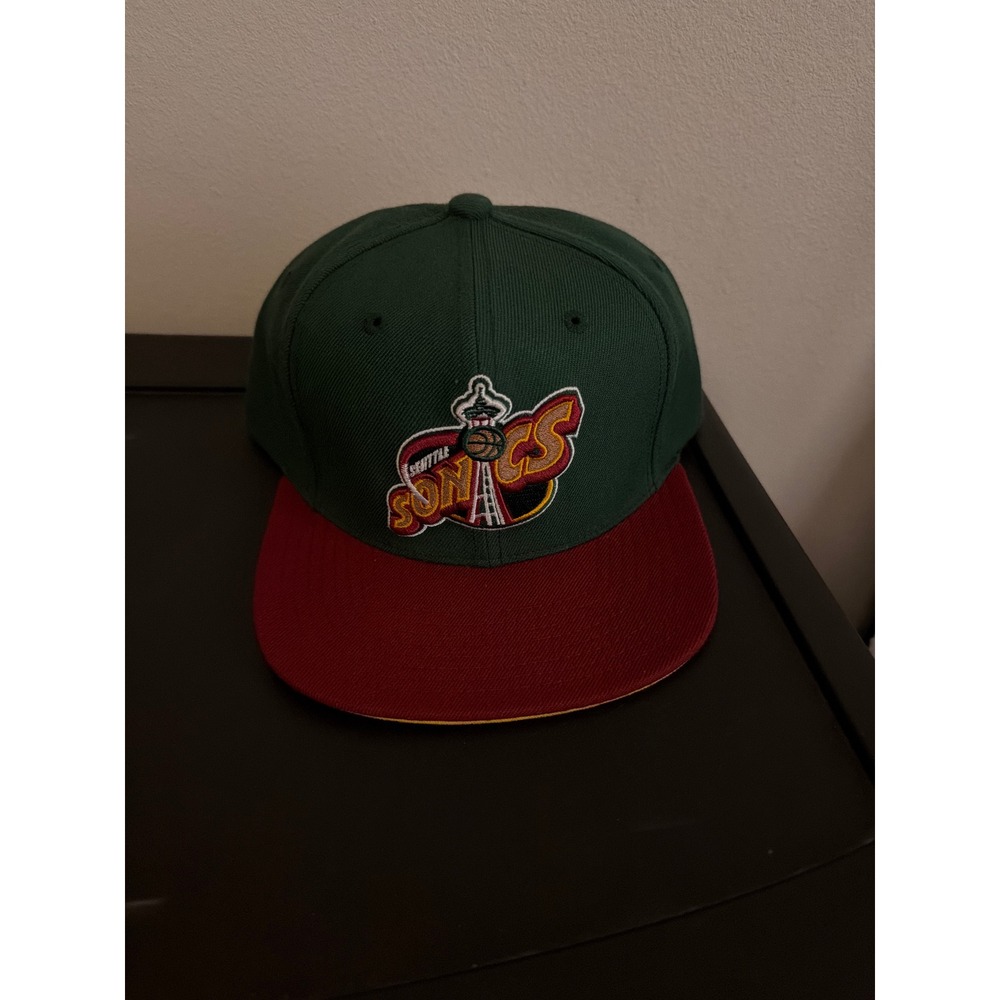 Mitchell & Ness Seattle Sonics Snapback Hat Green Maroon Vintage NBA Cap
